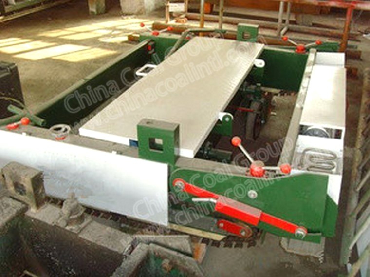Tpj-2.5 Running Track Paver Machinery