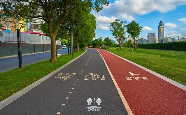 What Checks Should Be Done Before The Road Paver Machine