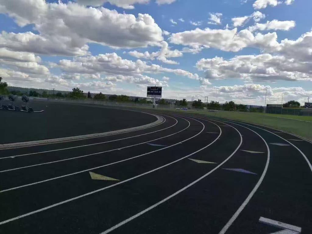 What Are The Advantages Of Running Track Paver Machine