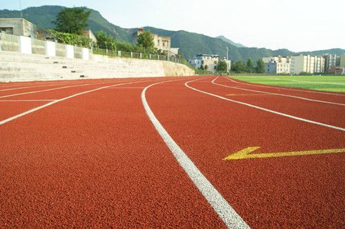 How to divide the quality of plastic track