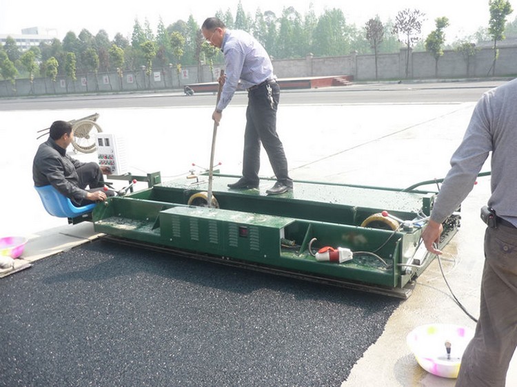 Running Track Paver Machine Paving Uneven Causes